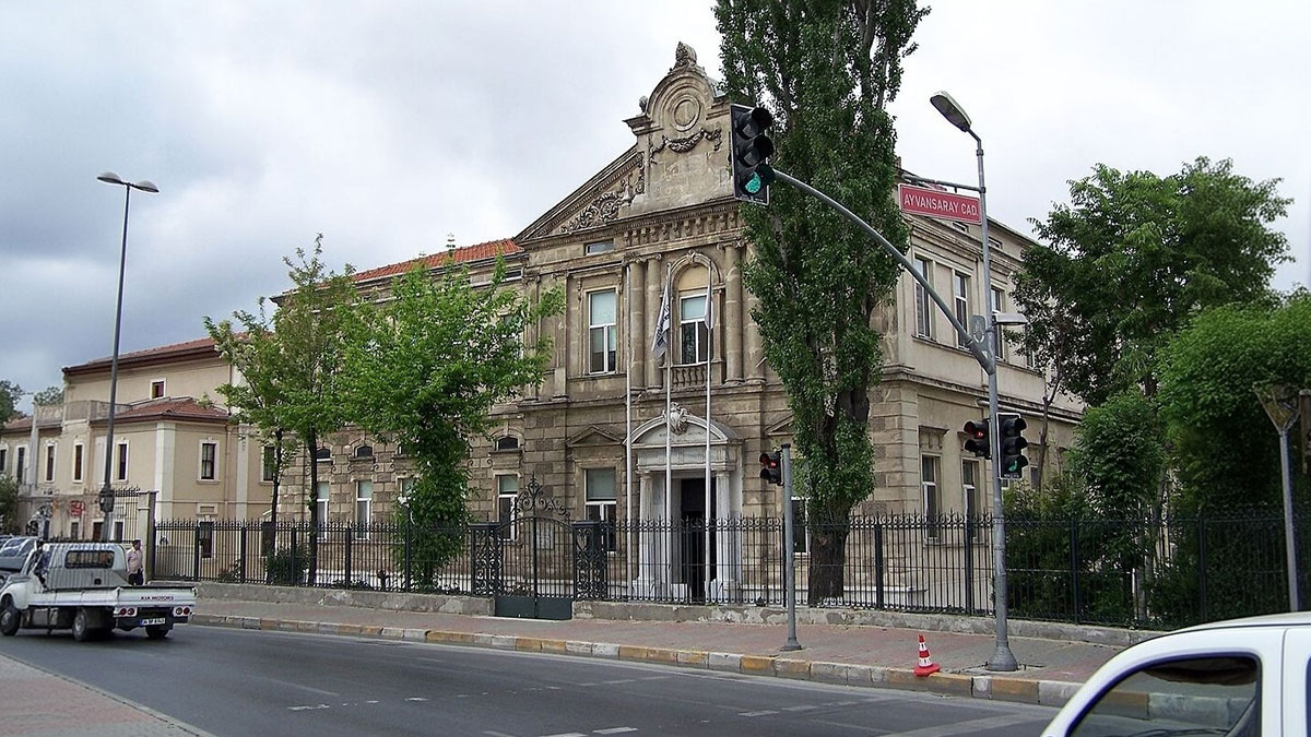 Bir tarih daha sessiz sedasız kapanıyor! İstanbul'un 127 yıllık tarihi hastanesi kapılarını kapatıyor