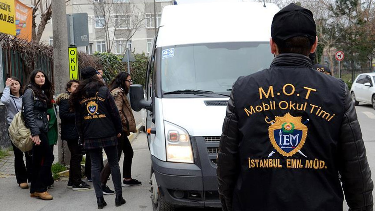 İstanbul Valiliği yeni eğitim yılı öncesi önlemleri artırdı: Mobil Okul Timleri ve yunus ekipleri sahada