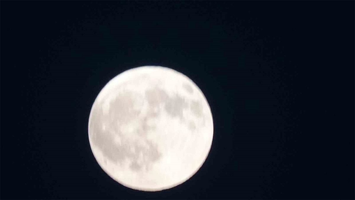 'Kanlı Ay' tutulması başladı