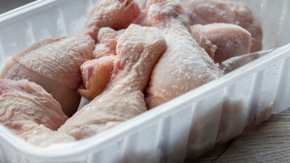 Irak tüm tavuk ürünlerinin ithalatını yasakladı