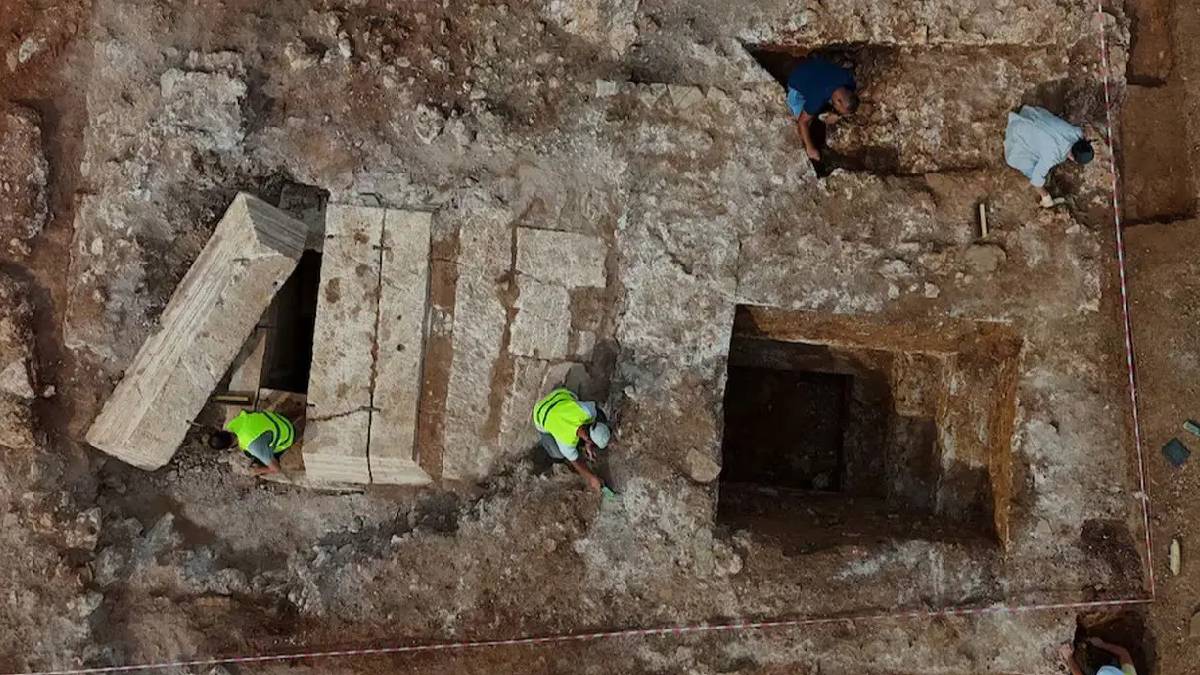 Bin 700 yıllık Roma mezarı Arnavutluk’ta gün yüzüne çıktı