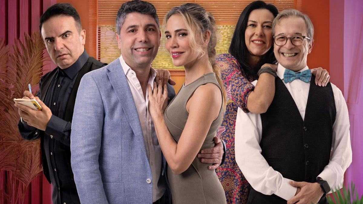 Ödüllü romantik komedi “Kim Haklı” yeni sezonu Tekirdağ’da açıyor