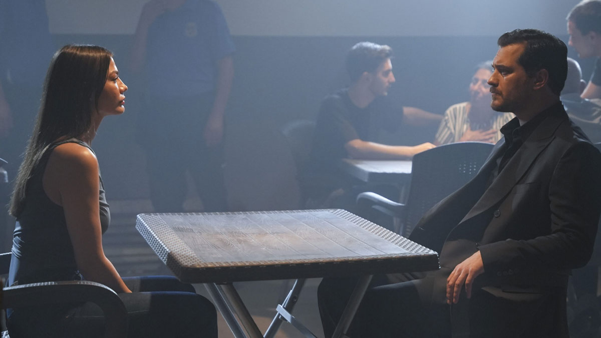 Eşref Rüya’ya Kasap ve Kaptan geliyor