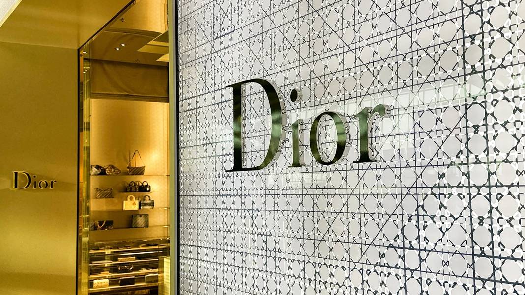 Çin'den Dior'a ceza