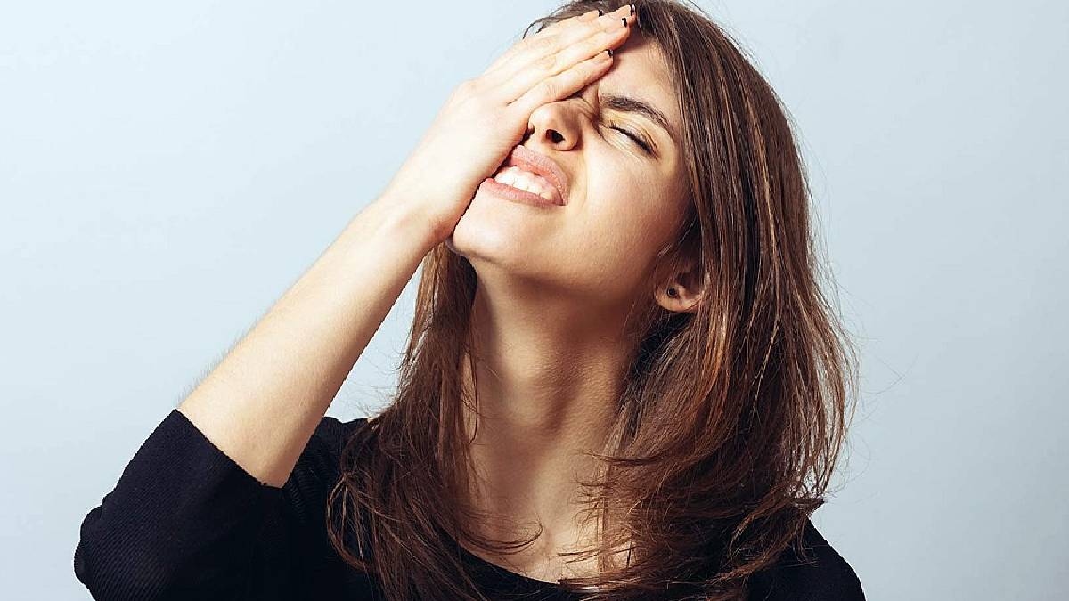 Teknoloji gençleri vurdu, yeni tehlike baş gösterdi: Unutkanlık virüs gibi yayılıyor!