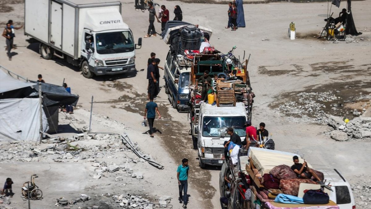 BM'den Gazze için insani kriz uyarısı: Dünden beri 10 binden fazla kişi zorla yerinden edildi