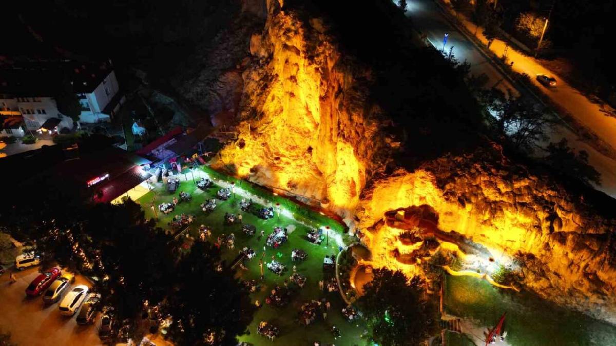 Depremle ortaya çıktı, doğal oluşuma yol açtı! Turizm potansiyelini yükselten gelişme: Herkes buraya akın ediyor