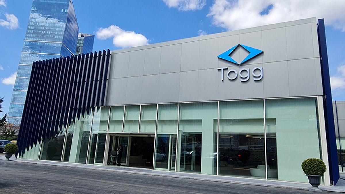 Togg’da köklü değişim: Artık bayilik sistemine geçiliyor! Fiyatlara zam gelecek mi?