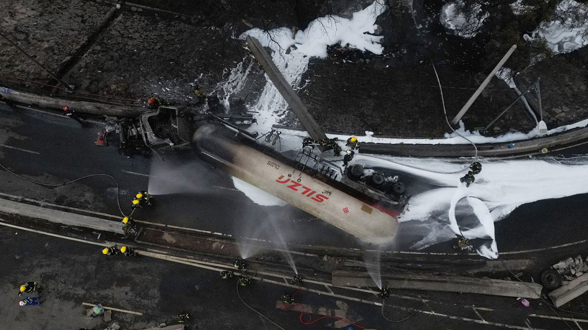 Meksika'da patlayan tanker can aldı: 3 ölü, 70 yaralı