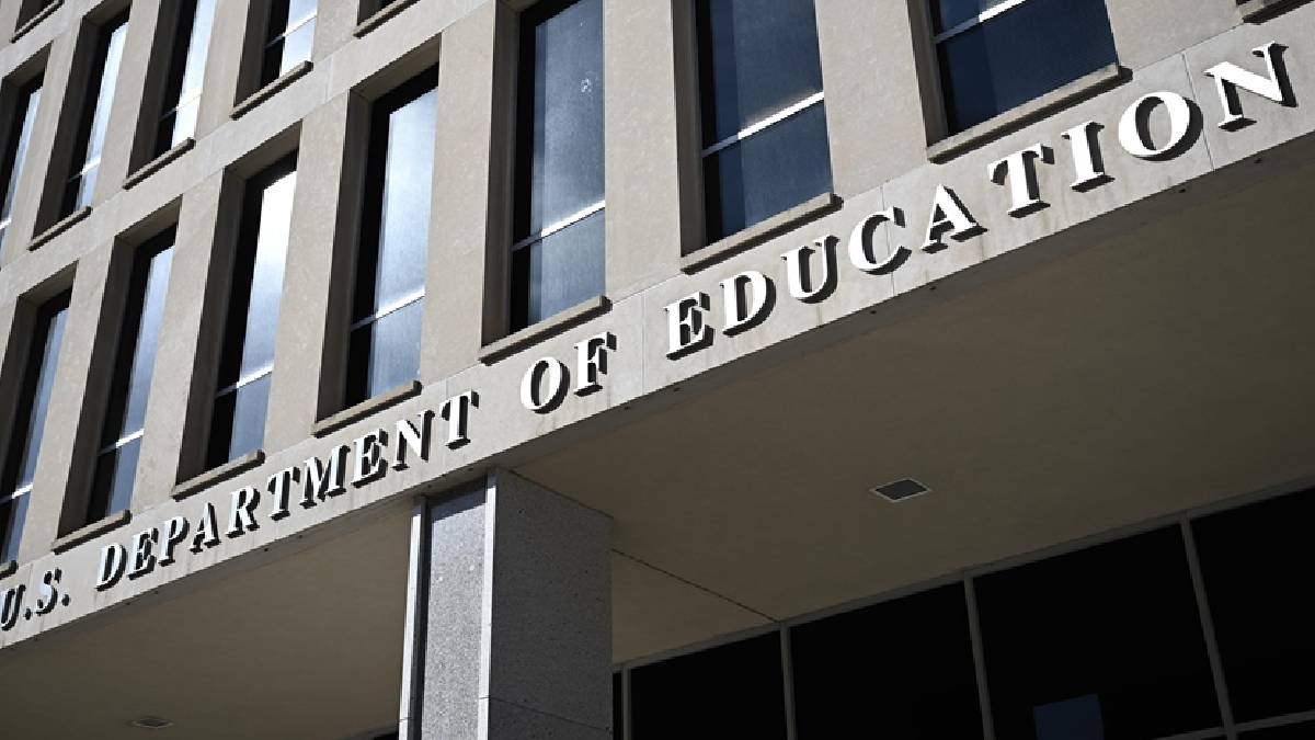 ABD’de yetkililer milyonlarca dolarlık eğitim fonunu durdurdu