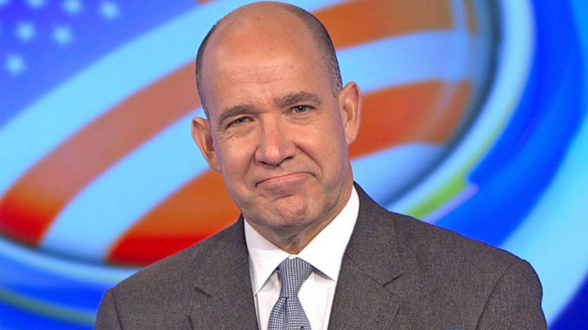 MSNBC, Kirk cinayeti yorumundan sonra Matthew Dowd'un işten çıkardı