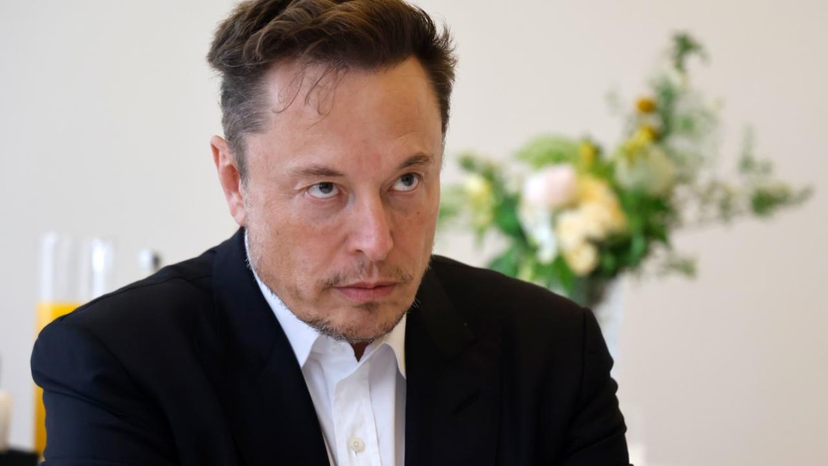 Musk, Kirk’ün öldürülmesi sonrası Demokratları hedef aldı: 'Sol, cinayet partisidir'