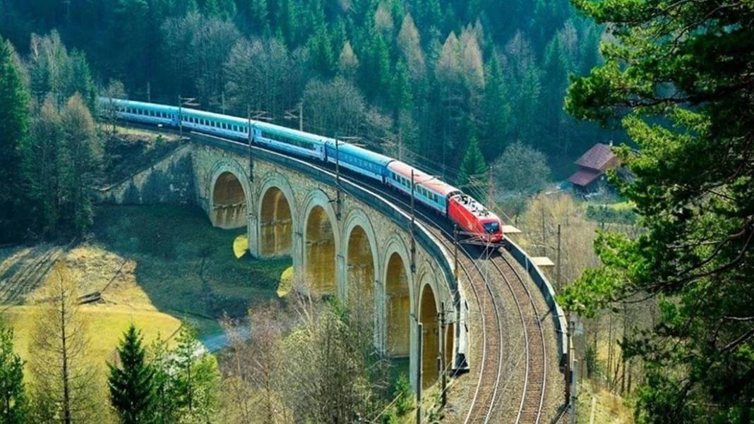 Dudak uçuklatan fiyat: İstanbul-Paris tren biletine 1,4 milyon TL