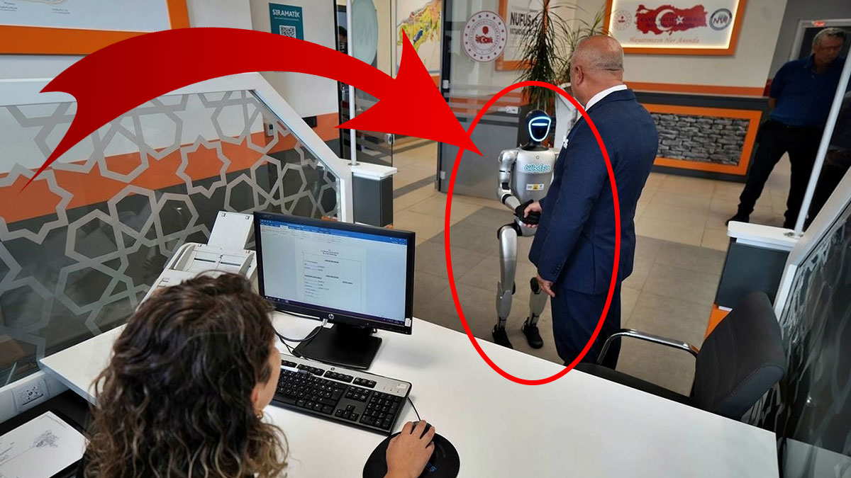 Nüfus müdürlüğünde ilginç anlar: İnsansı robot, kimlik çıkarttı! Gişe memuru şaştı kaldı