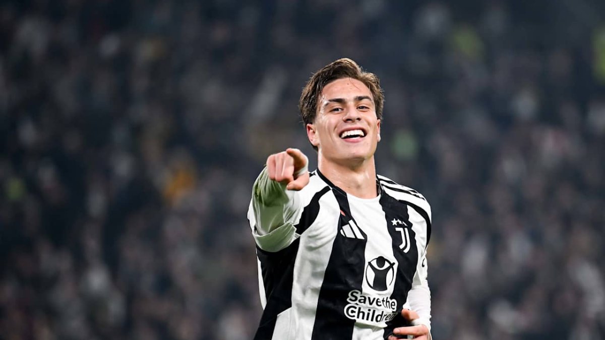 Kenan Yıldız, İtalya Serie A'da adını zirveye yazdırdı! Milli futbolcu bir ilki başardı: Yıldız futbolcuları geride bıraktı