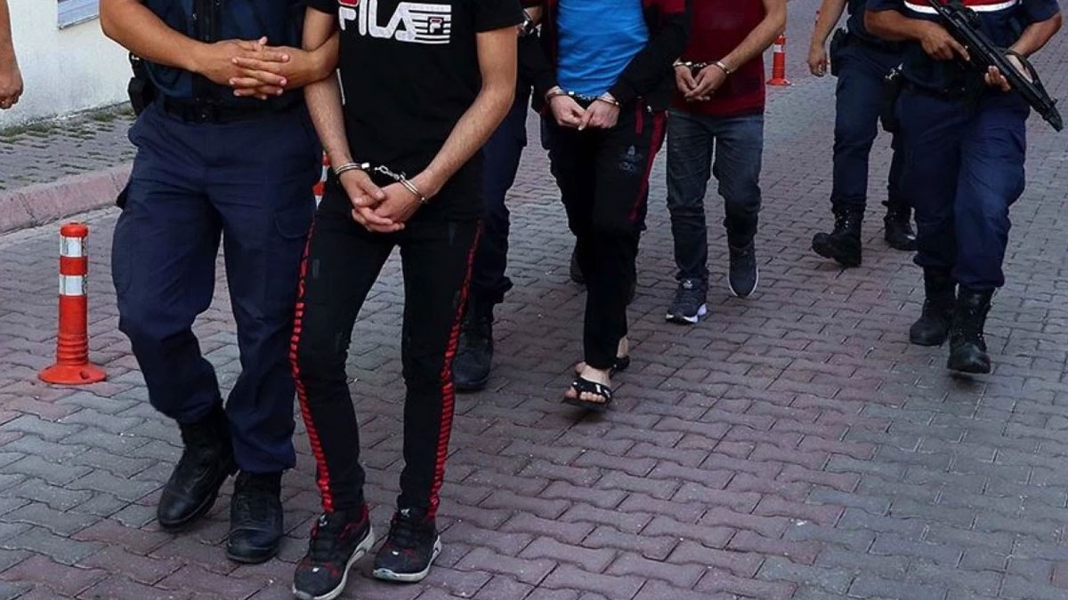 38 ilde IŞİD operasyonu: 161 şüpheli gözaltında