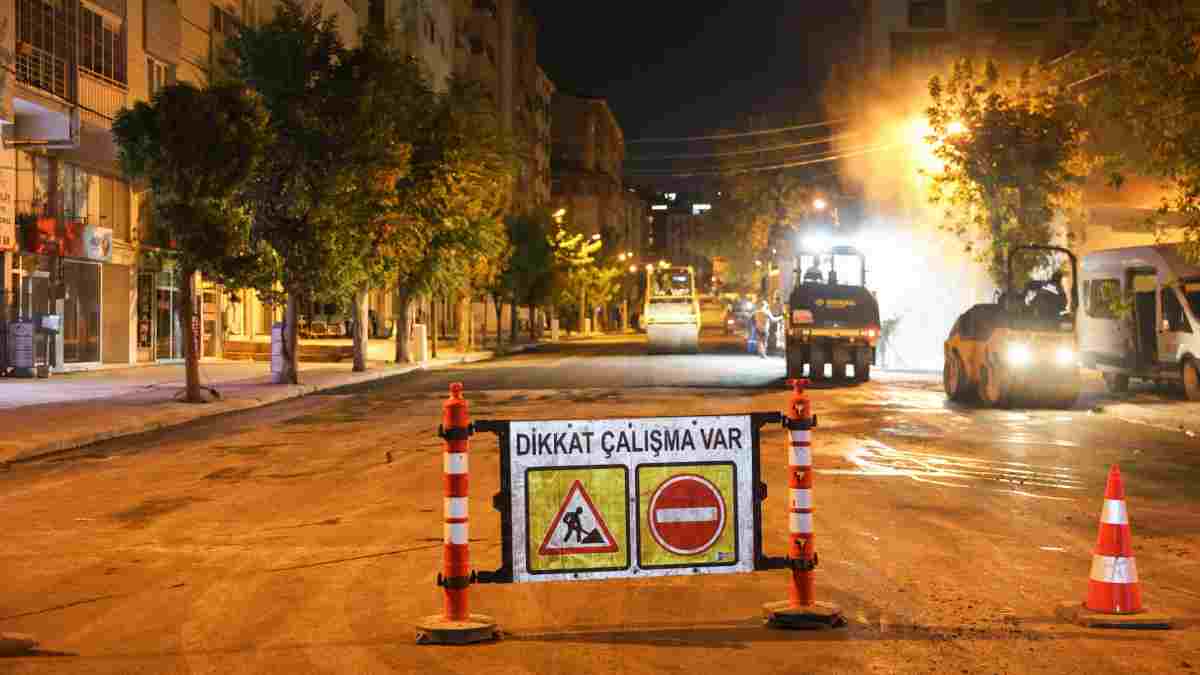 Şehir uyurken 21 cadde yenilendi