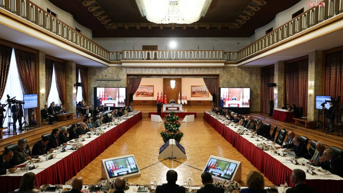 Süreç Komisyonu 9. kez TBMM’de toplandı