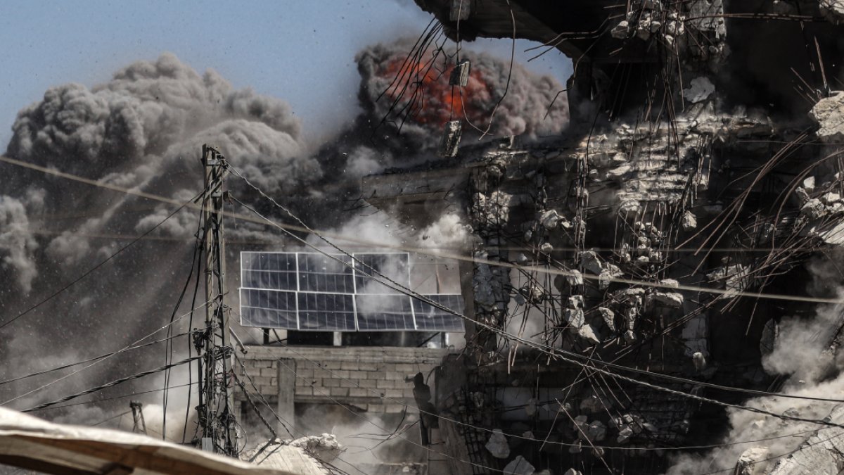 Gazze Hükümeti: İsrail saldırıları sonrası 3 bin 600 bina yıkıldı, 350 bin kişi yerinden edildi