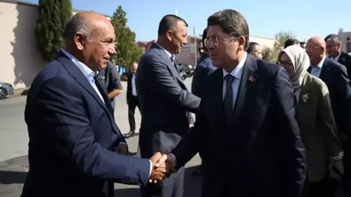 Tunç, Balıkesir'de iş dünyası temsilcileriyle buluştu