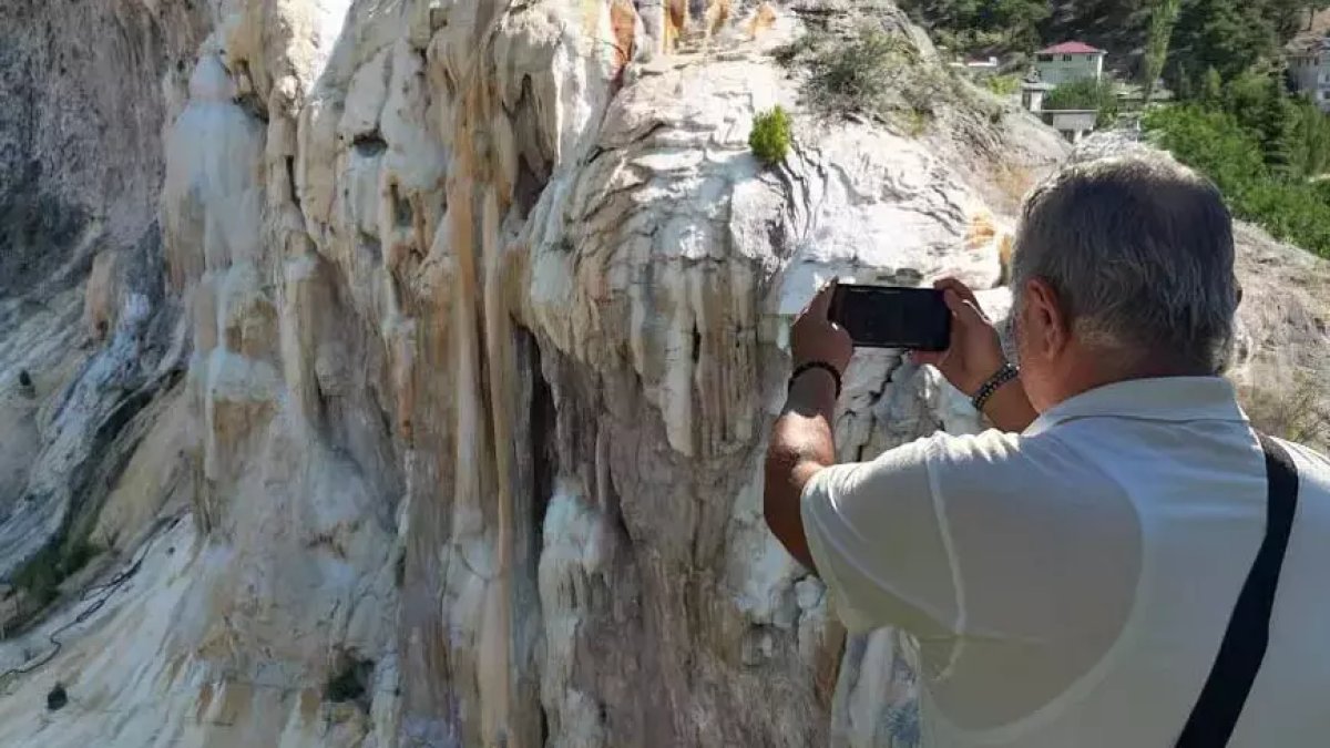 86 yıl önceki büyük deprem felaketi, bu eşsiz güzelliği ortaya çıkardı