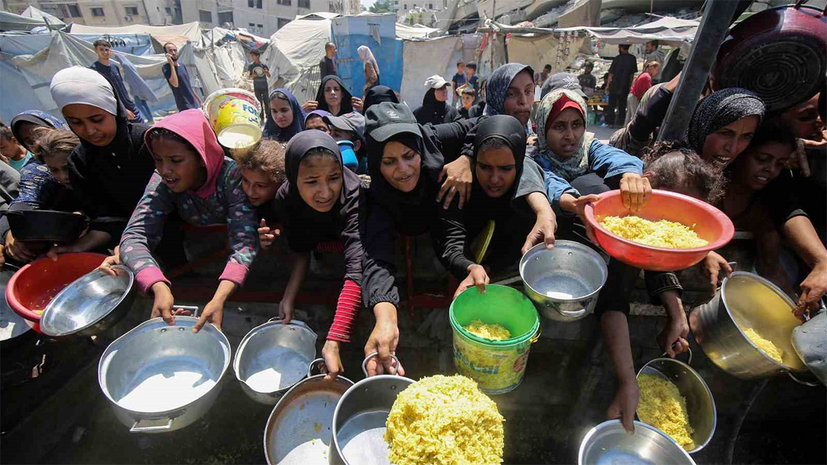 Gazze’de açlıktan ölenlerin sayısı 422'ye çıktı!