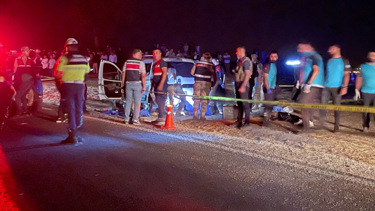 Batman'da seyir halindeki araca silahlı saldırı: Anne, baba ve 2 çocuğu katledildi