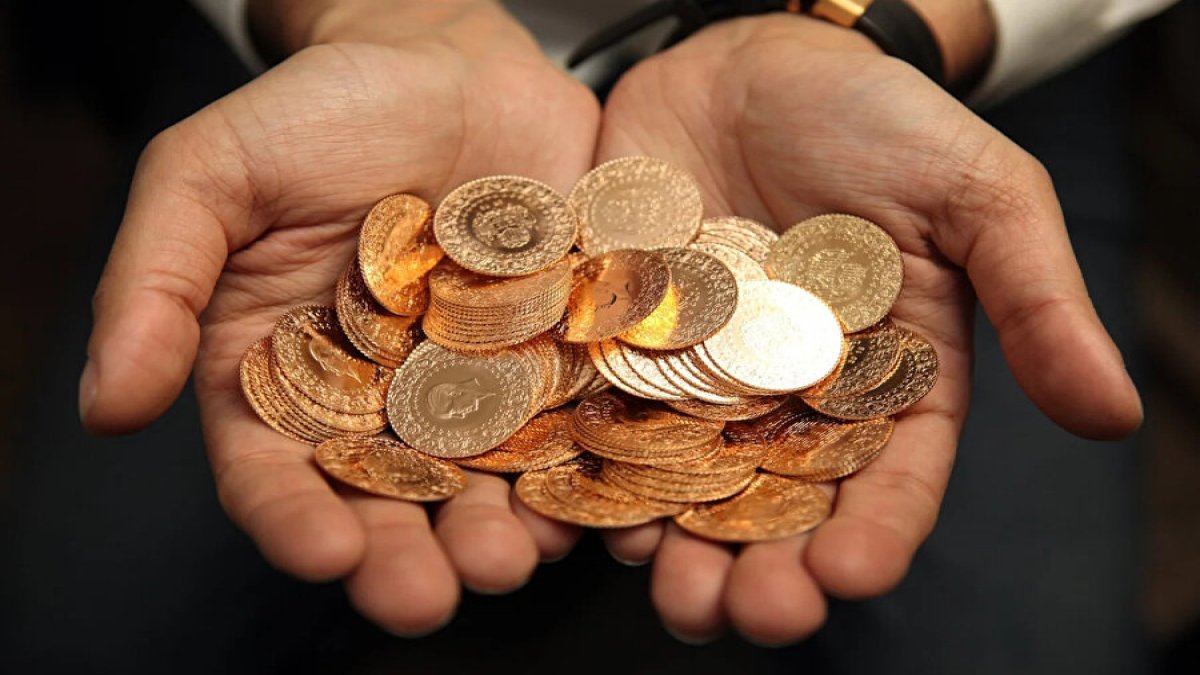 Kuyumculardan yıl sonu tahmini: Gram altın 5.500 TL'ye yükselebilir