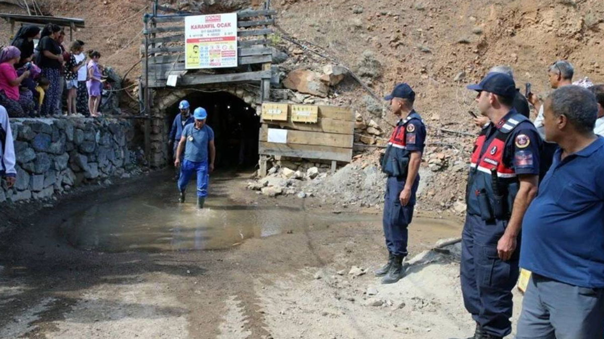 Denizli'deki krom madeninde can kaybı: Göçükten kurtarılan işçi hayatını kaybetti