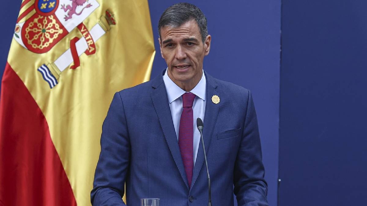 İspanya lideri Sanchez: Rusya gibi İsrail de spor müsabakalarından men edilmeli