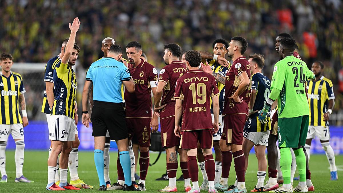 Fenerbahçe- Trabzonspor derbisinin VAR hakemi bahis bağımlısı çıktı