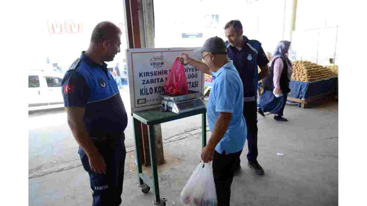 Zabıta ekipleri ölçü-tartı kontrollerine devam ediyor