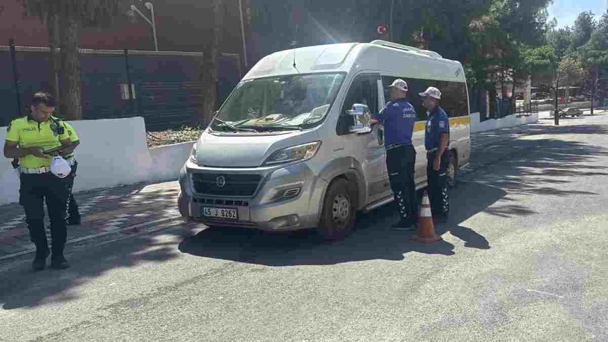 Büyükşehir’den servis araçlarına sıkı denetim