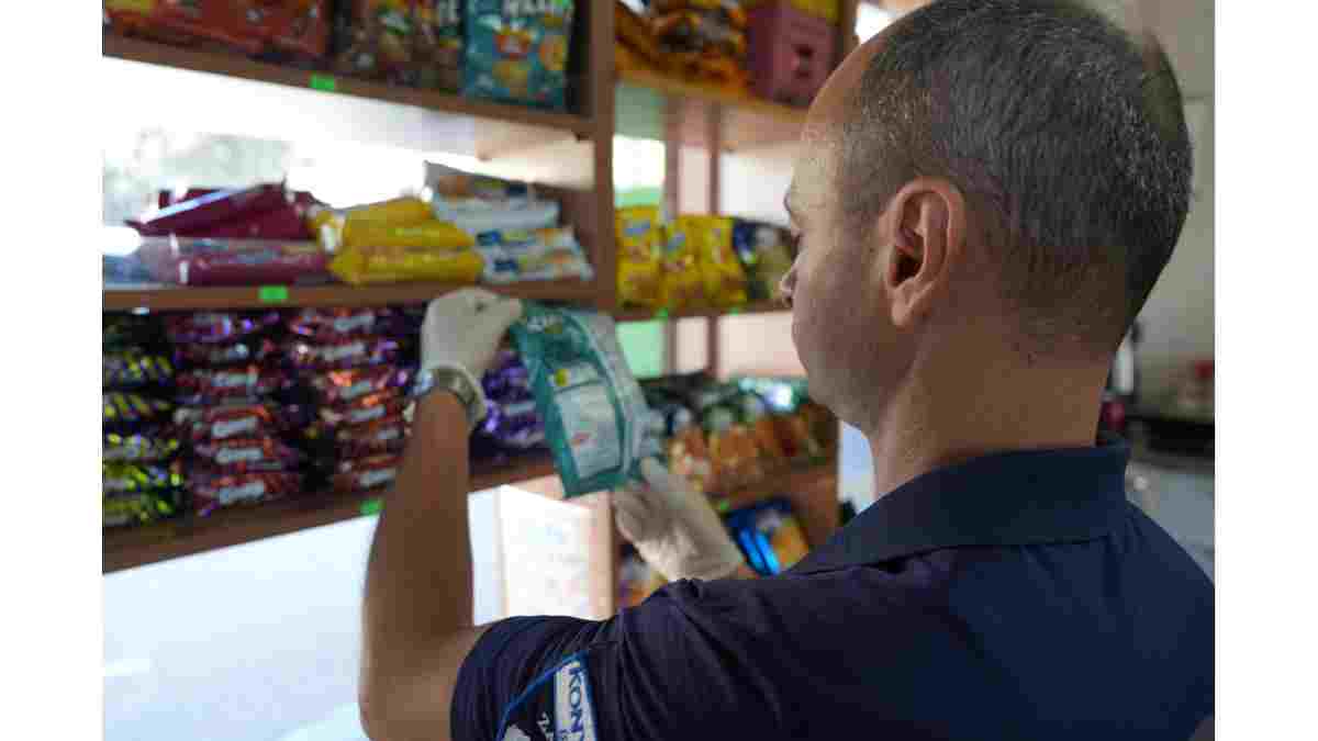 Konyaaltı Belediyesi okul kantinlerini denetliyor