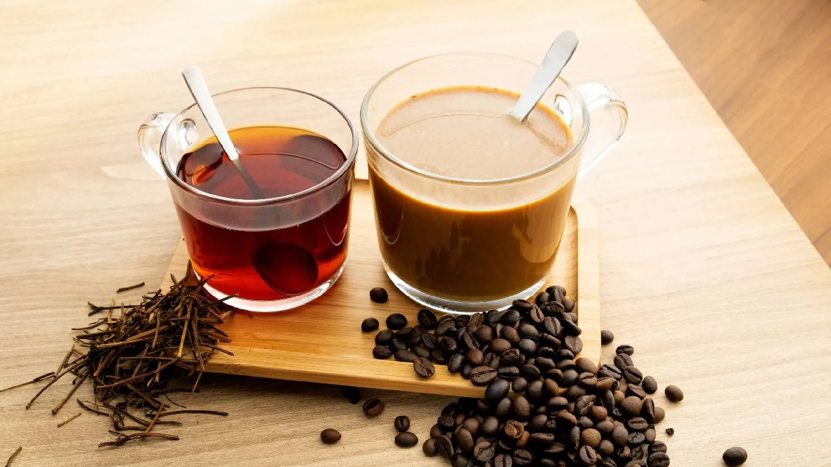 Çay ve kahveye sakın güvenmeyin! Vücudunuz ufak ufak sinyal veriyor: Bolca tüketmelisiniz