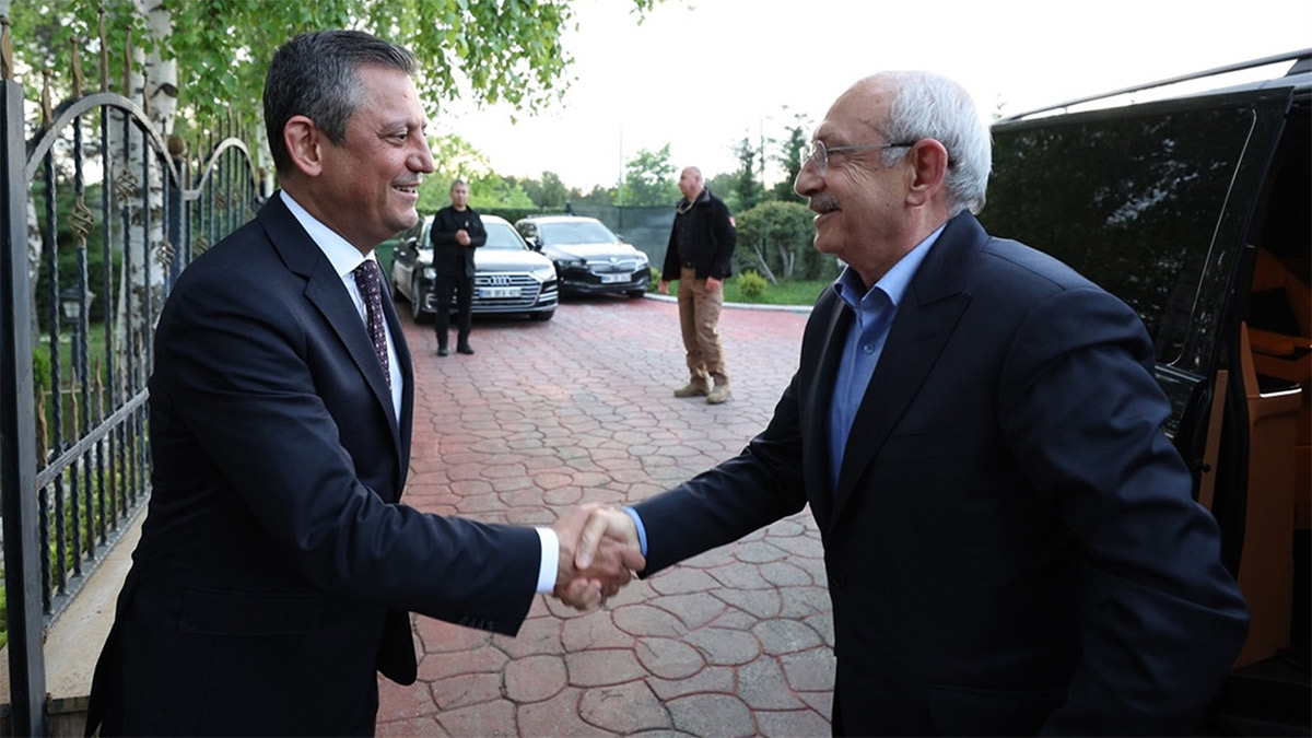 Özel ile Kılıçdaroğlu için sürpriz buluşma iddialarına CHP'li Murat Emir'den yalanlama