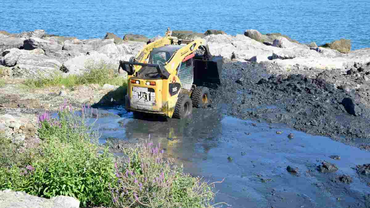 Şehir genelinde menfez temizliği başlatıldı
