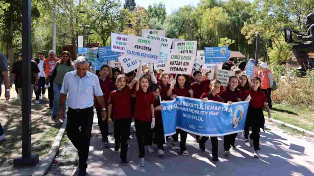 Vatandaşlar daha temiz bir Kütahya için harekete geçti