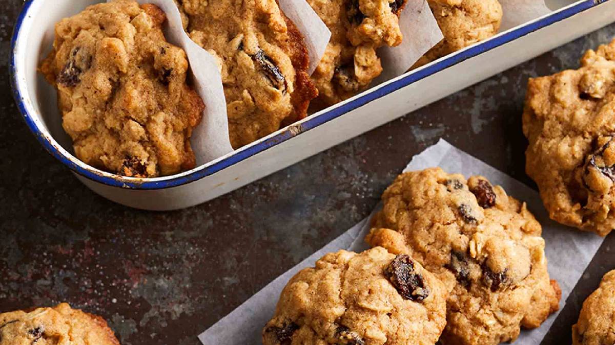 Ne un var ne de yağ! 15 dakikada hazır: Fit kurabiye üstelik çok lezzetli!