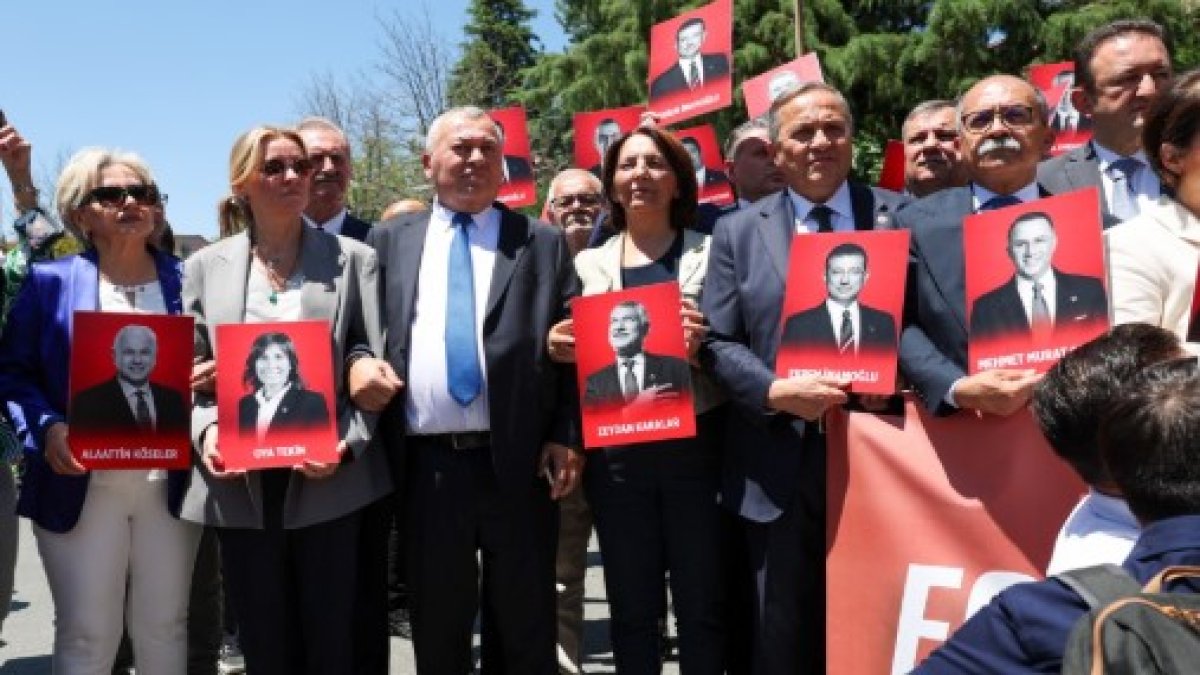 Belediye başkanlarının üç cisim problemi