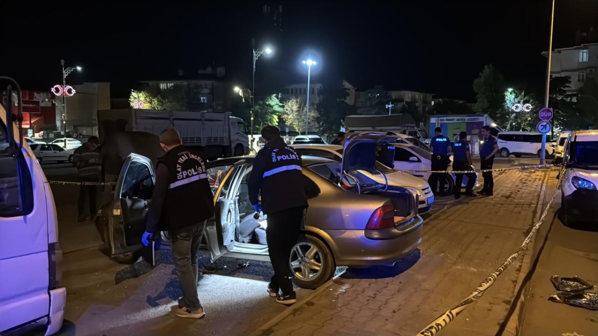 Sivas'ta otomobilde patlama: 1 çocuk öldü, 2 çocuk yaralandı