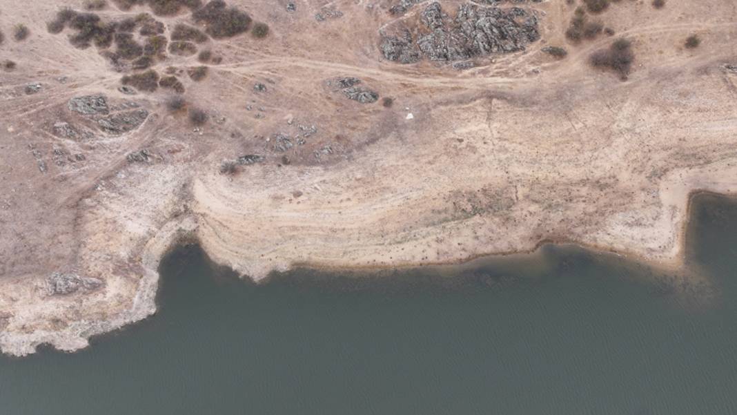 Edirne'de kuraklık göletleri vurdu