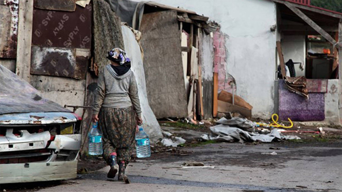 ALO 144 çağrı rekoru kırdı: Türkiye’de yoksulluk günlük 17 bin başvuruyla gözler önünde