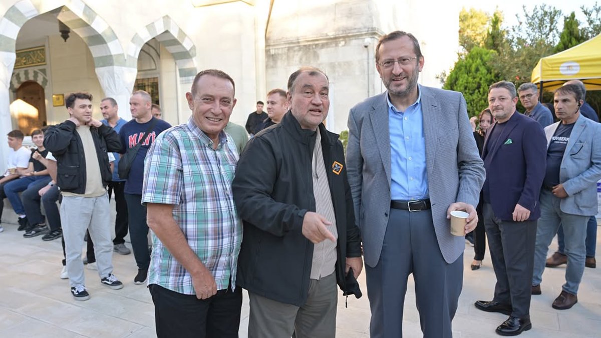 İş Dünyası ve Yıldız Holding çalışanları aynı safta: Geleneksel tilavetin 14’üncüsü gerçekleşti