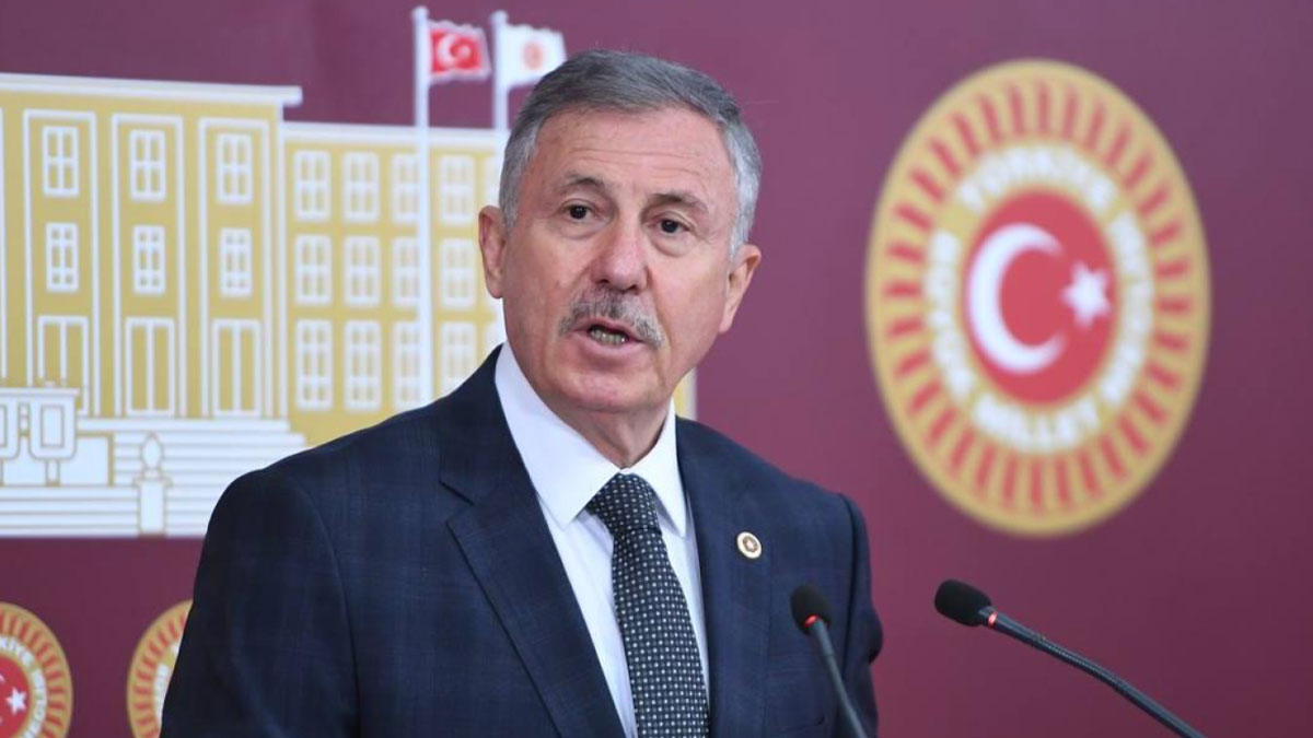 Selçuk Özdağ’dan KYK tepkisi: Bu aymazlığın hesabını vermek zorundasınız