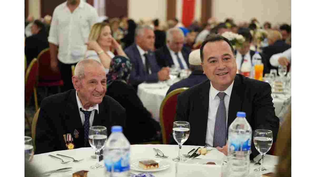 Başkan Dutlulu şehit yakınları ve gazileri ağırladı