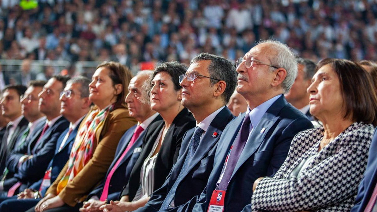 Son ankette dikkat çeken sonuçlar: AK Partililer Kılıçdaroğlu'nu CHP'liler Özel'i istiyor