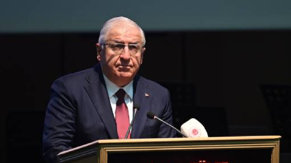 Bakan Güler'den “Terörsüz Türkiye” çağrısı: Bir an önce silahlarını teslim etmeliler