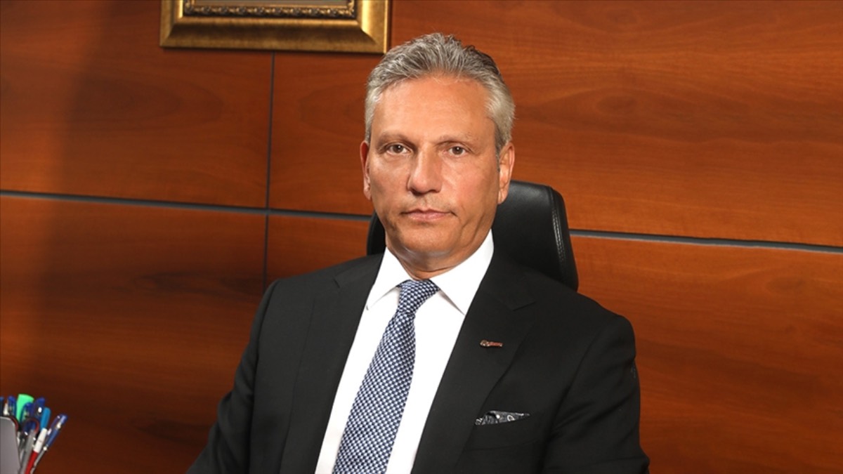 Firuz Bağlıkaya'dan yeşil pasaport çağrısı: “Turizm profesyonelleri de kapsama alınmalı”