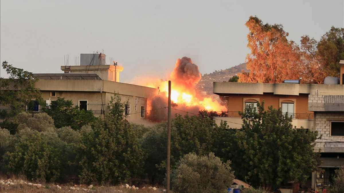 İsrail'den Lübnan'ın güneyine İHA saldırısı: 2 kişi öldü